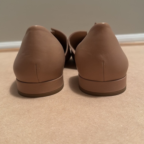 BRAND NEW Vince Darlington Nude Leather Pointed Toe Flats - Picture 4 of 7